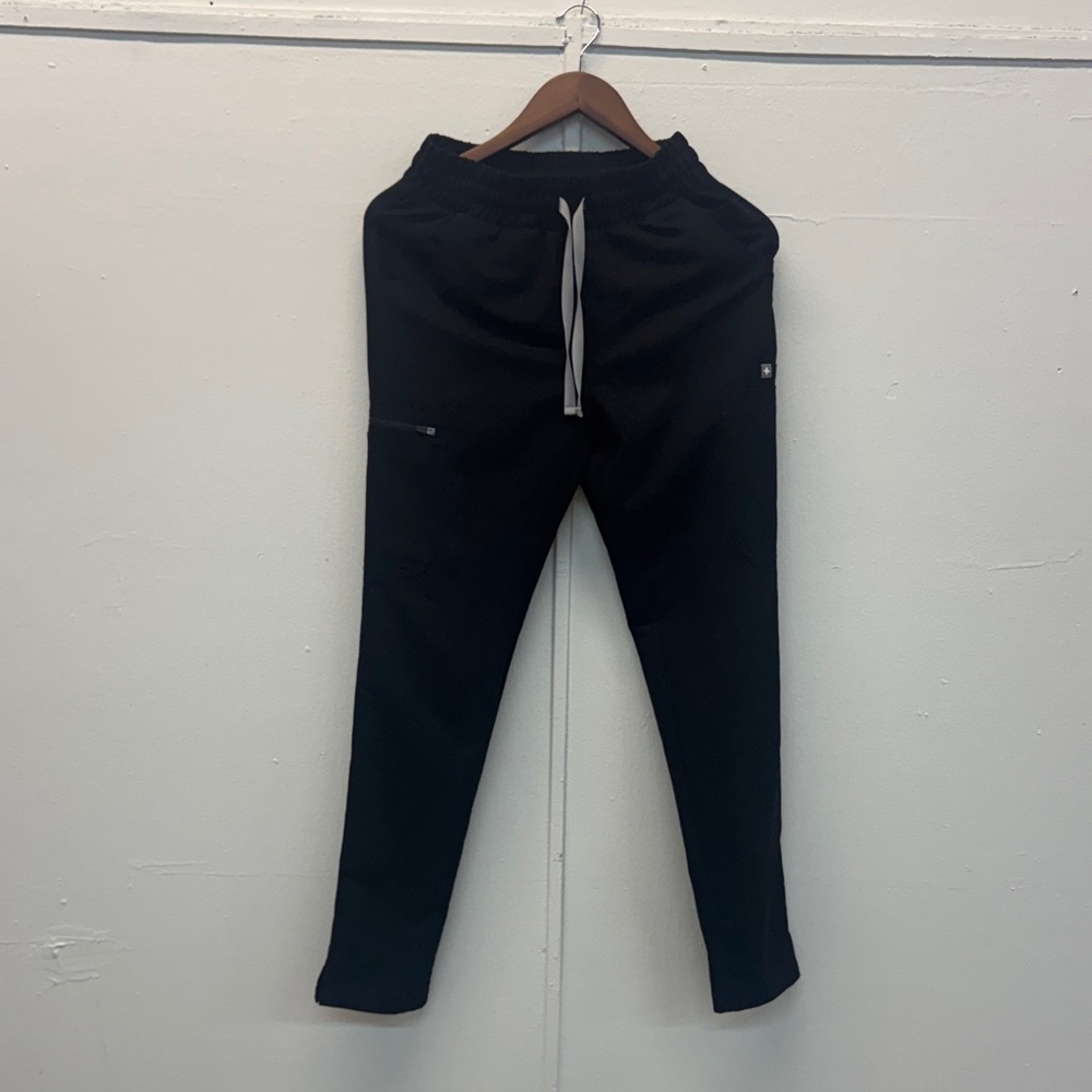 Women’s Figs Pants